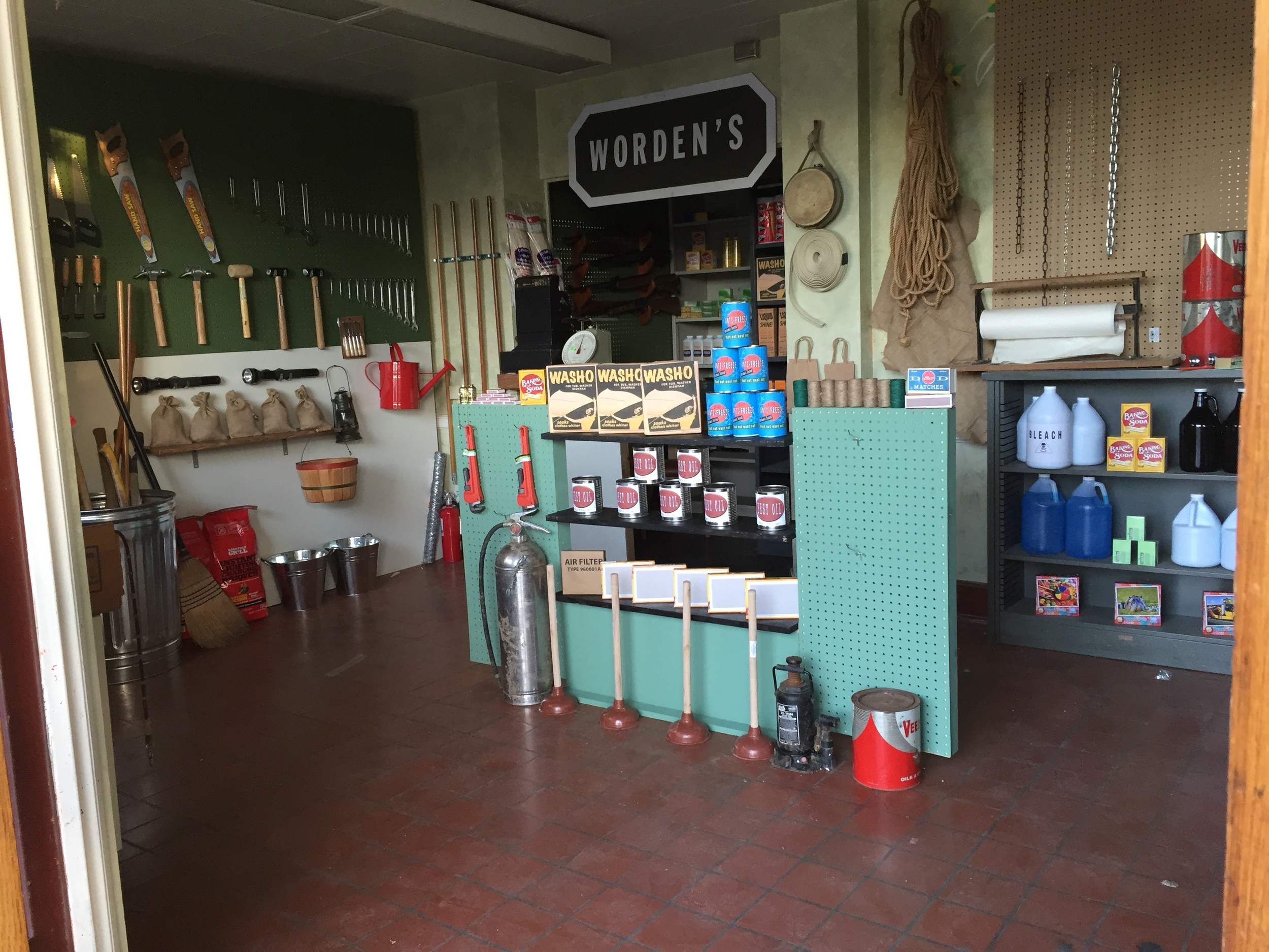 1950's HARDWARE STORE