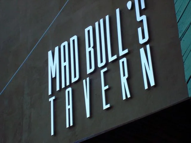 MAD BULLS_LOGOTYPE.jpg