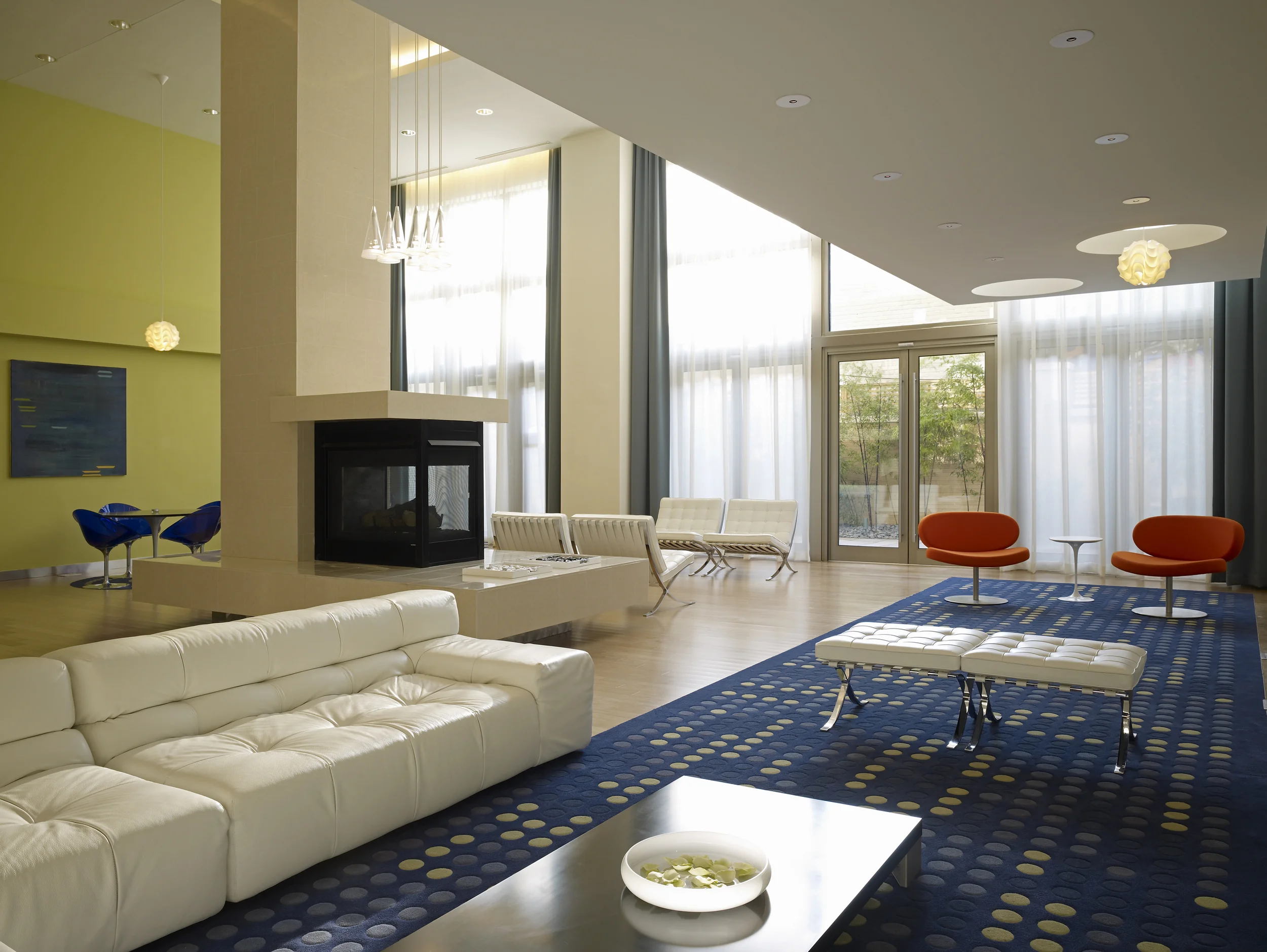 hc-lifestyle_interior-design_highland-park_lobby.jpg