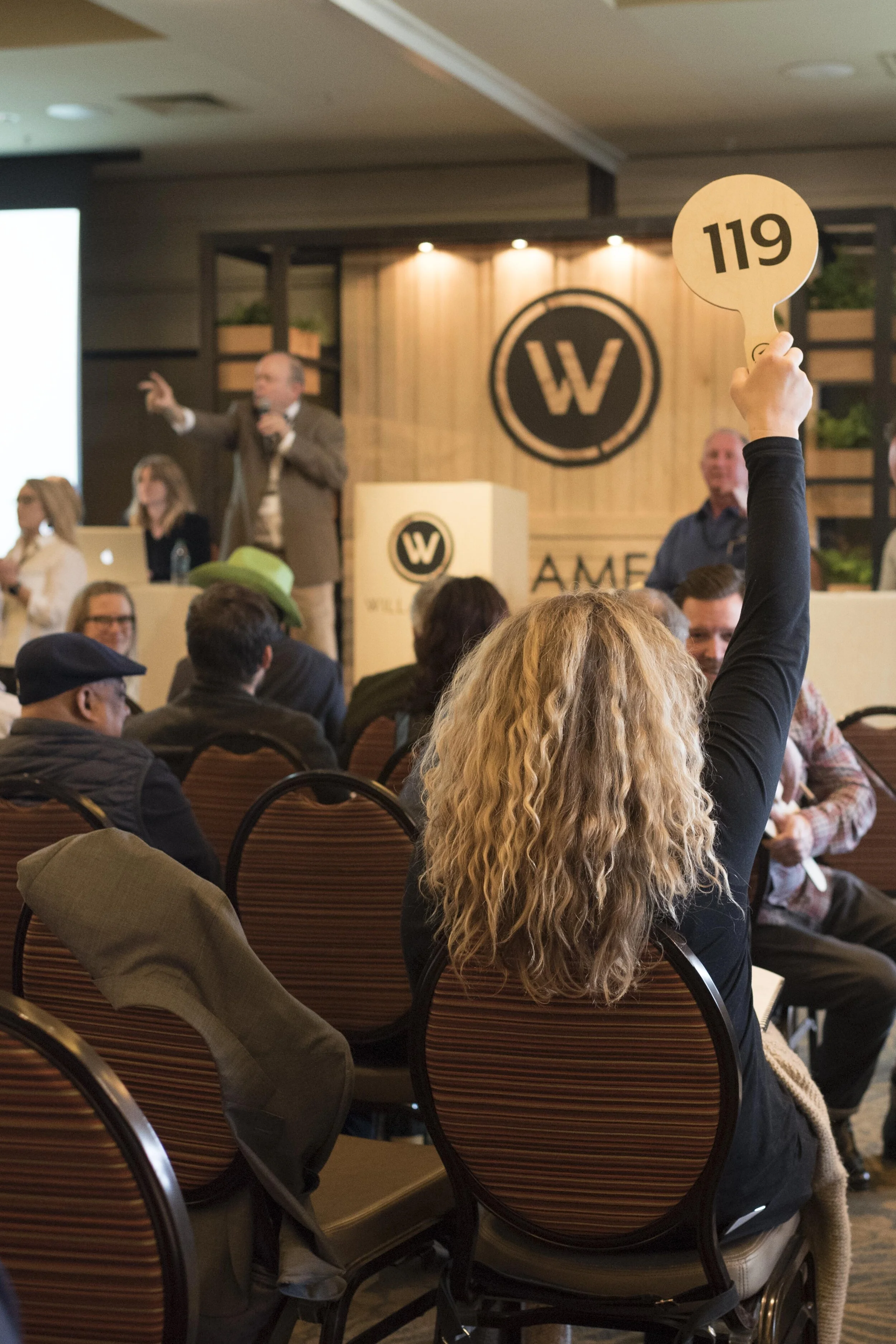 Willamette: The Pinot Noir Auction is now online! 