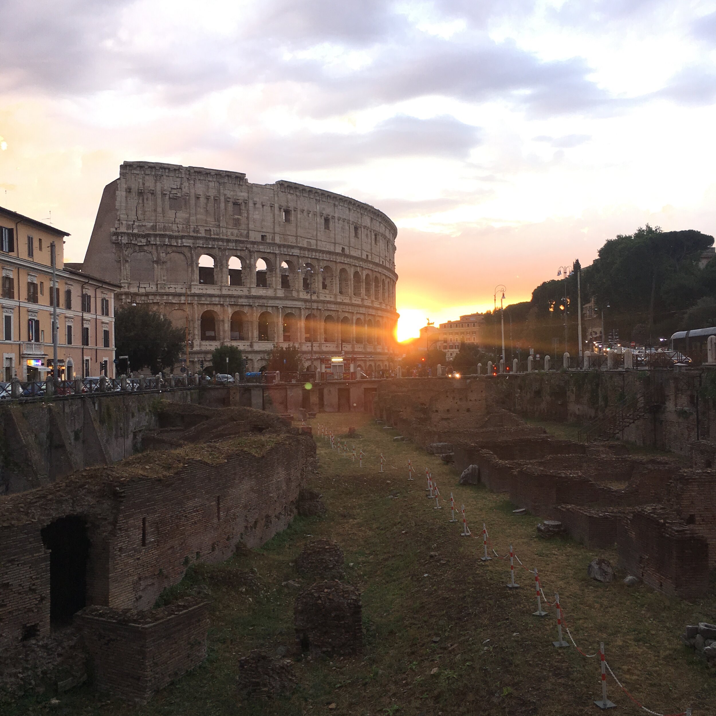 Aperitivo and Sunset in front of Coliseum - Rome 