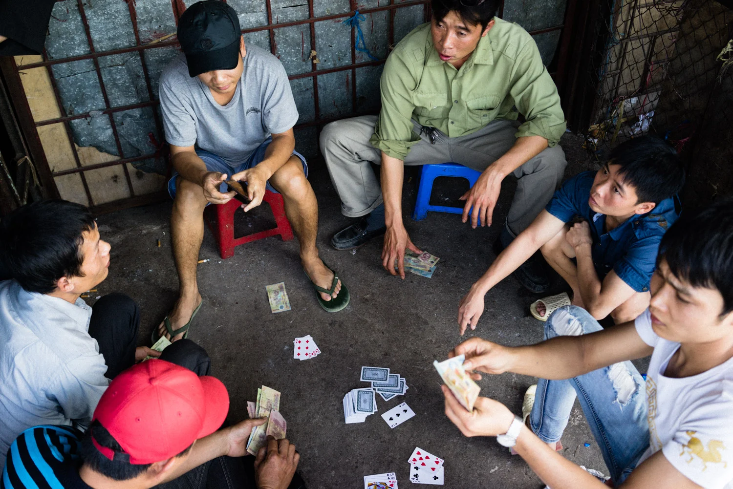 Hong River slum, Hanoi, Vietnam