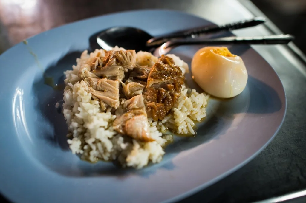 This is the famous dish, khao kha moo, so simple but so tasty. Chao Thai makes a good one! Google Images.