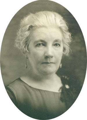 Laura Ingalls Wilder. Photo creds: here