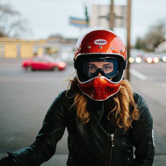 IMAGE: FEVVA AT WOMENS MOTO EXHIBIT