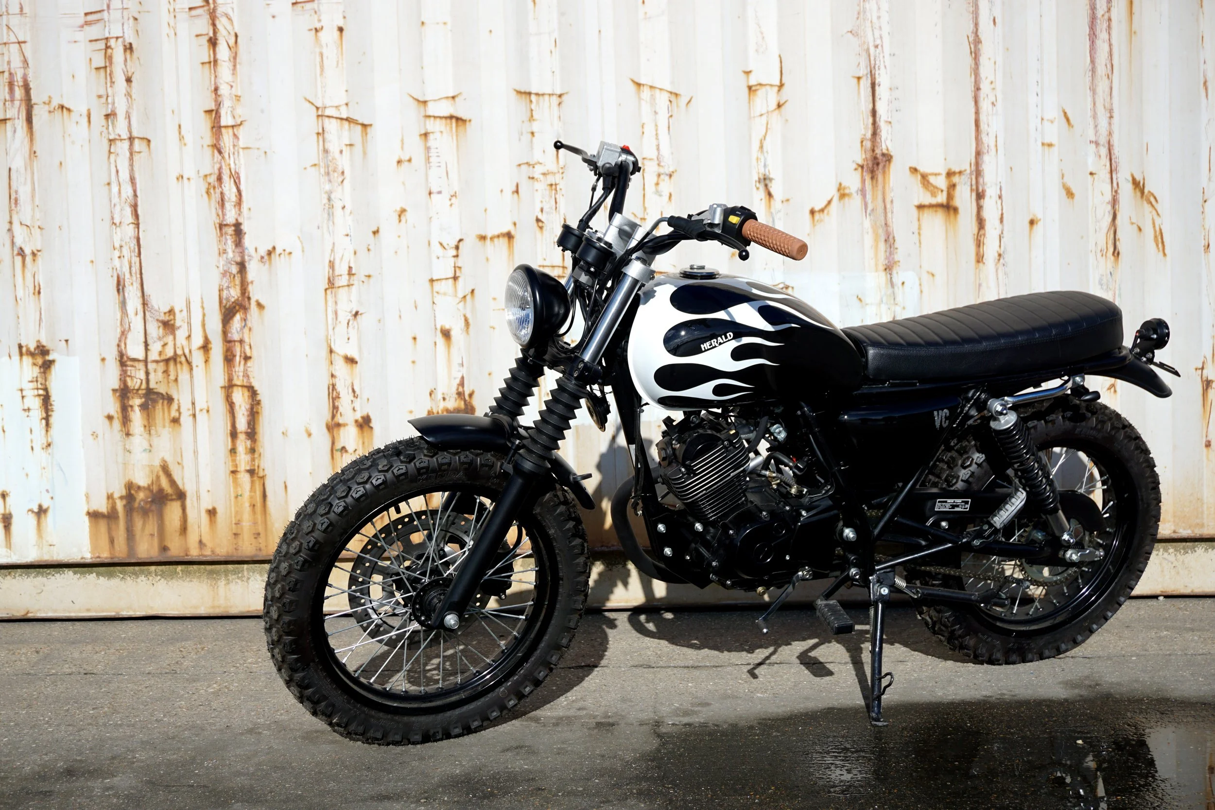 PRESENTING "LITTLE BADDIE" - THE VC X HERALD CUSTOM SCRAMBLER