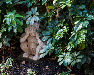 Menehune Carving - Peter Lee