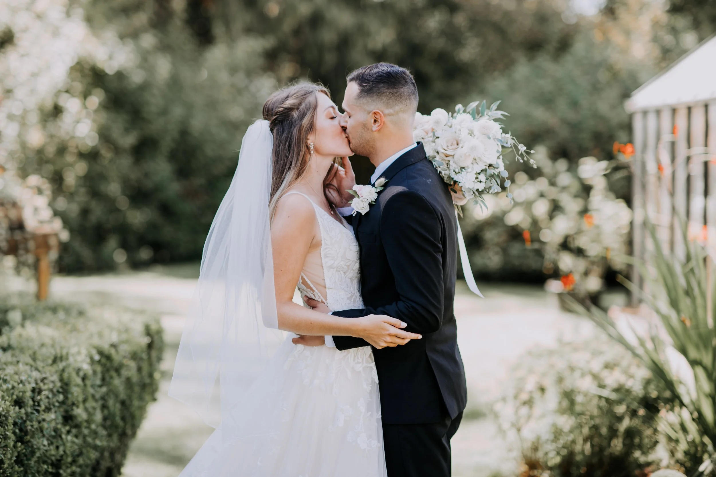 Seattle Wedding Photographer-165.jpg