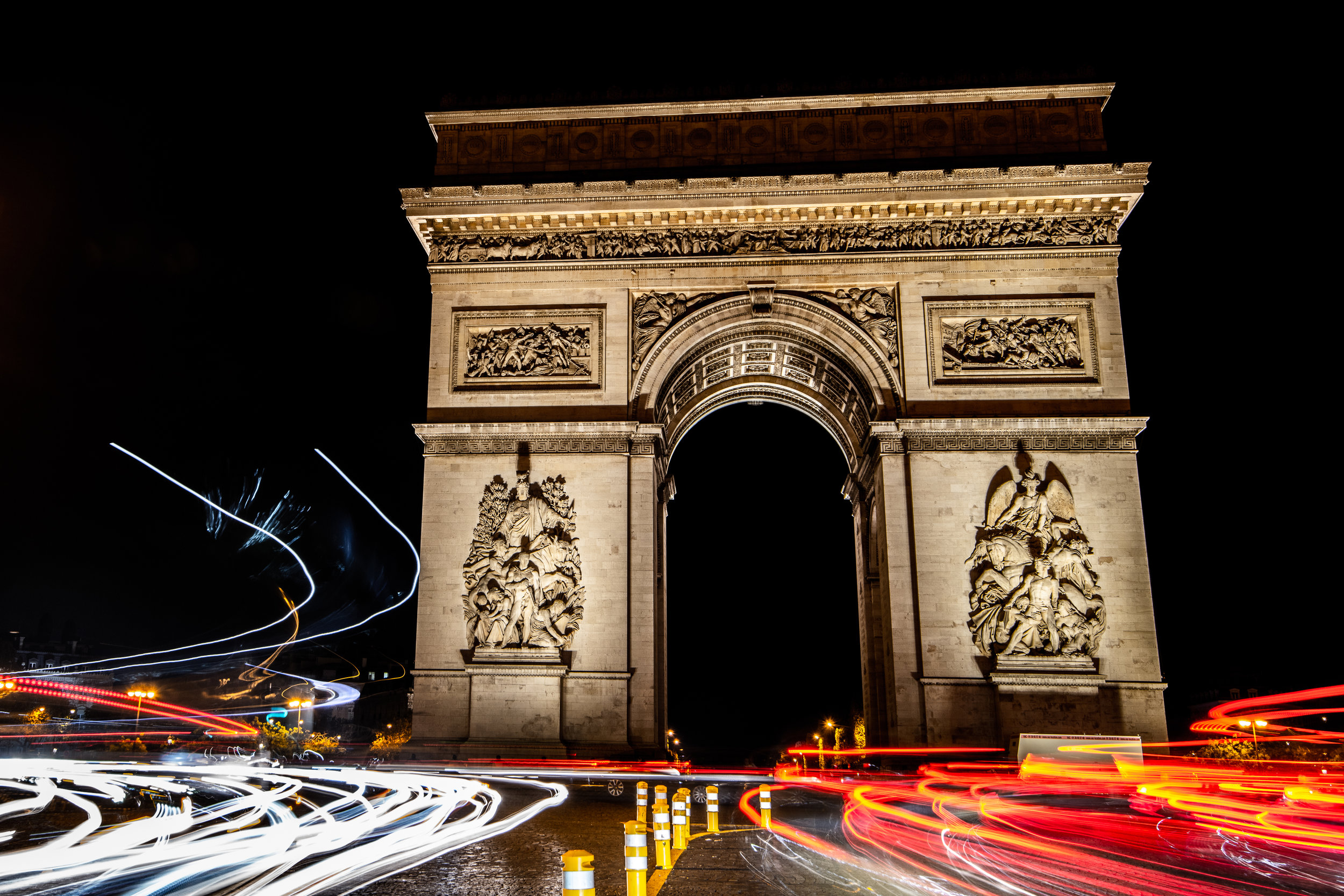 Arc De Triomphe 2.jpg