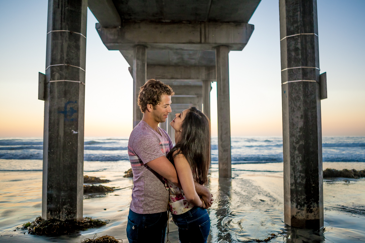 ENGAGEMENT_SESSION_SCRIPPS_PIER_MARTIN_JOHNSON'S_HOUSE_2013_0077.JPG