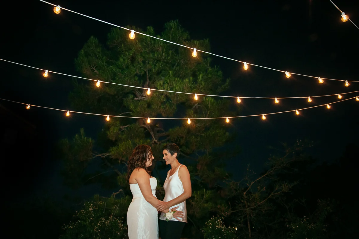 SARAH_&_KARI_WEDDING_LEAF_PHOTOGRAPHY_2014_2014_7X9A9028LOW2014.JPG