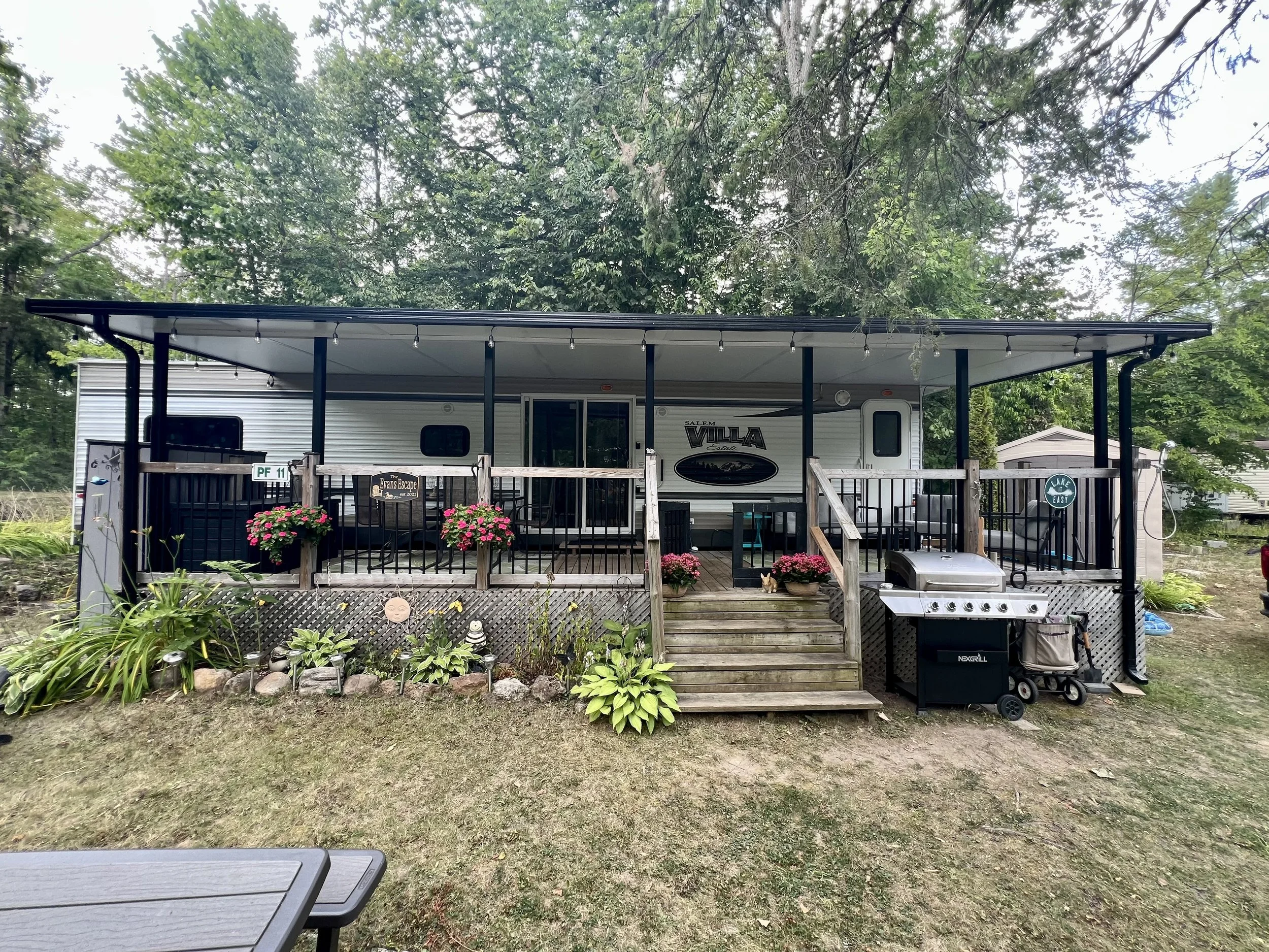 2014 Forest River Salem Villa Estate