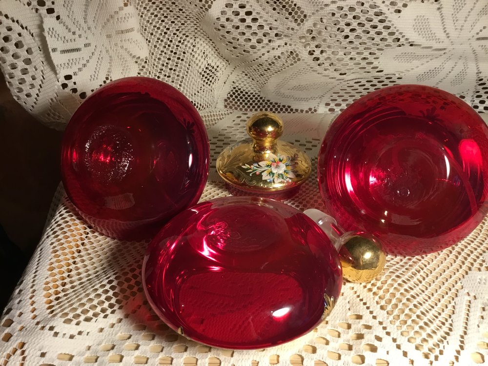 Red and gold Murano glass three piece dresser set — Antique