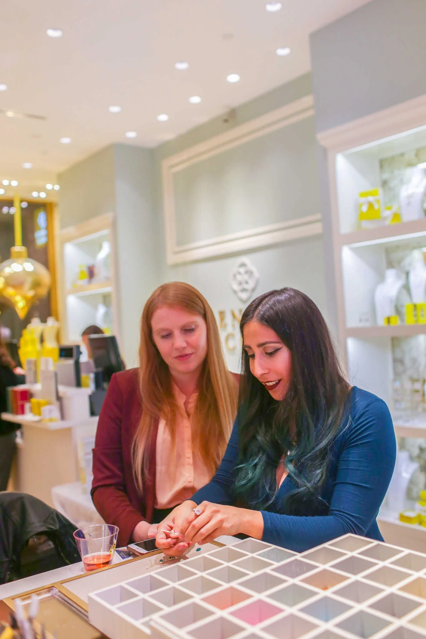 Top 10 Instagrammable Places in San Jose - Kendra Scott in Santana Row