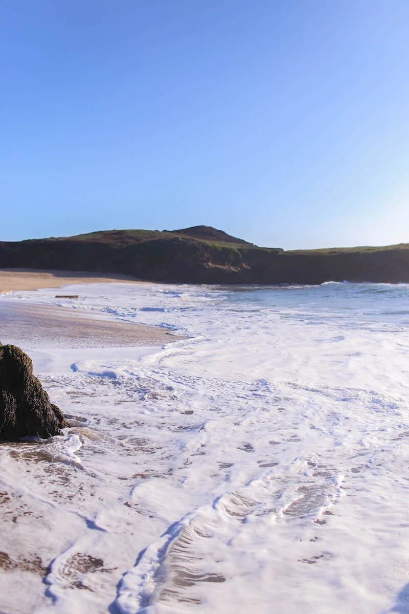 5 Hidden Gems Along the Pacific Coast Highway featured by top California travel blogger, Gennifer Rose.