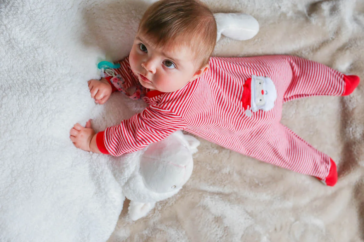 10 Ways to Celebrate Baby's First Christmas