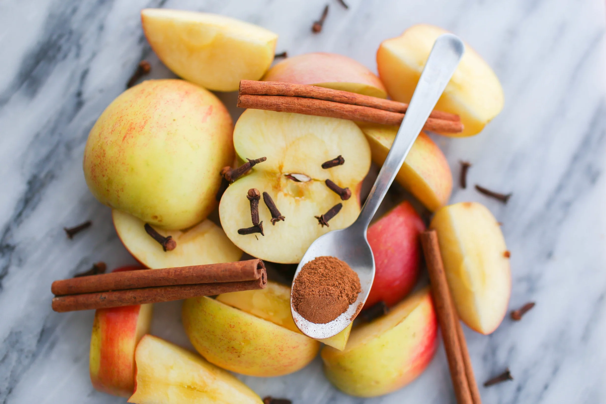 The October Bucket List + Easy Recipe for Homemade Spiced Apple Cider