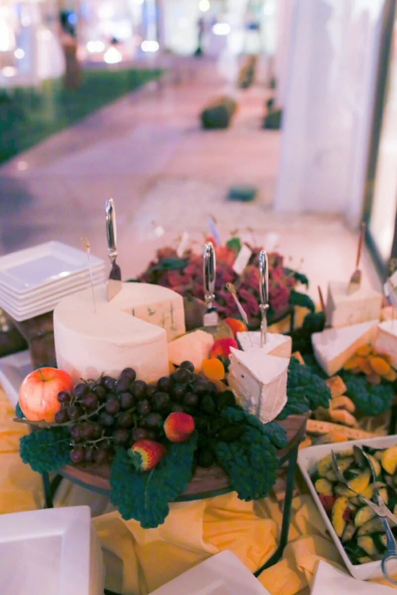 Inside the Palm Springs Pink Door, a tour featured by top California blogger, Gennifer Rose