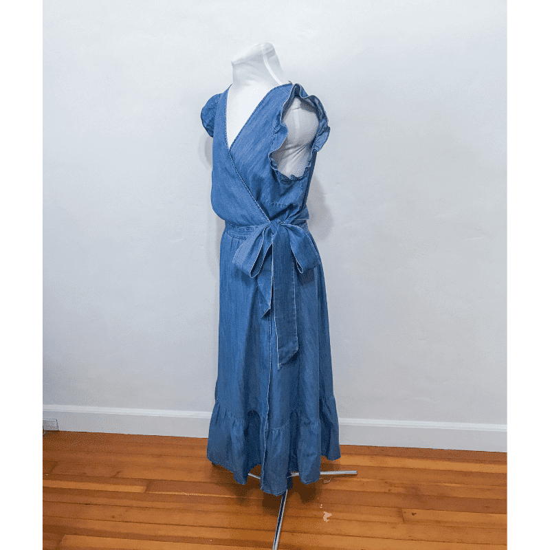 j crew chambray off the shoulder dress J.CREW Women's Blue Chambray Size 00 100% Cotton Off Shoulder Shift Dress NWT