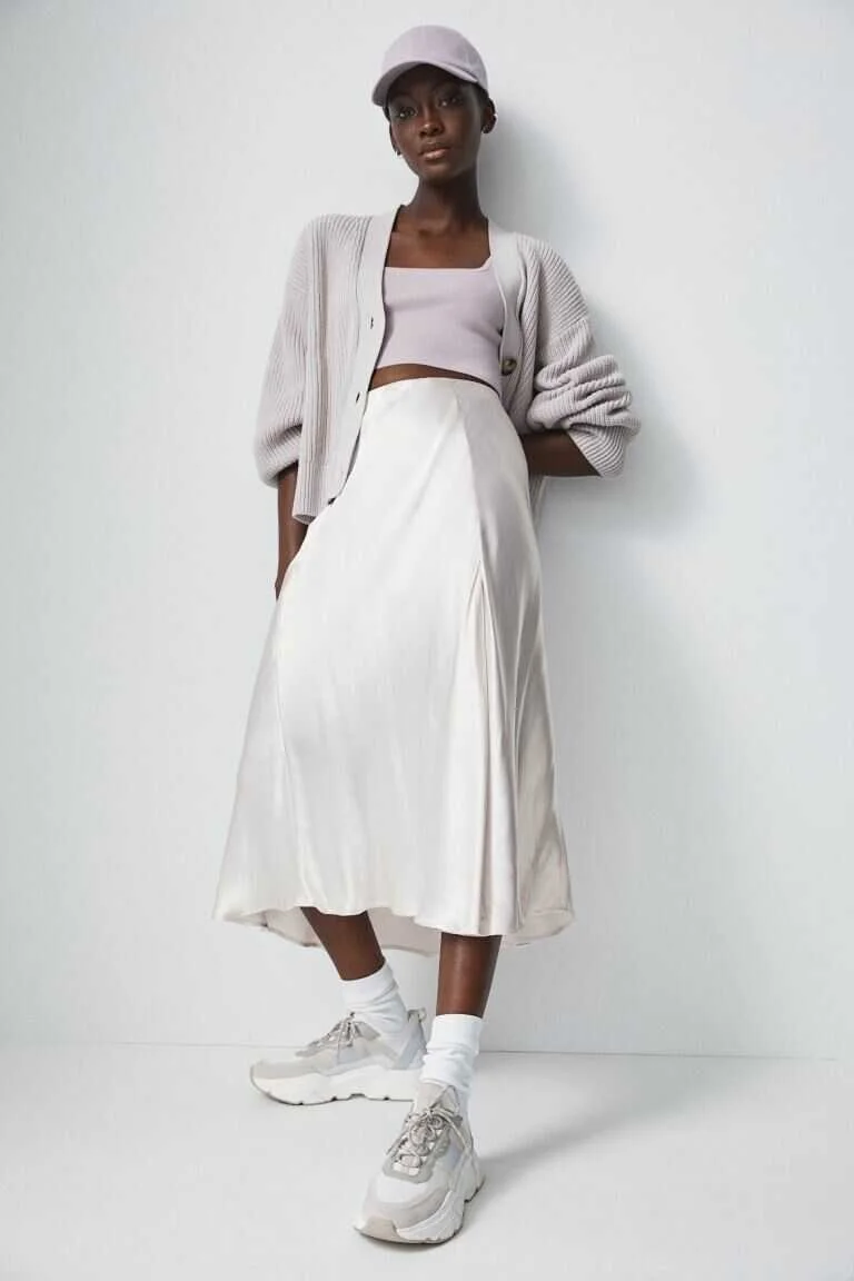 10 Ways to Style Your Wrap and Midi Skirts