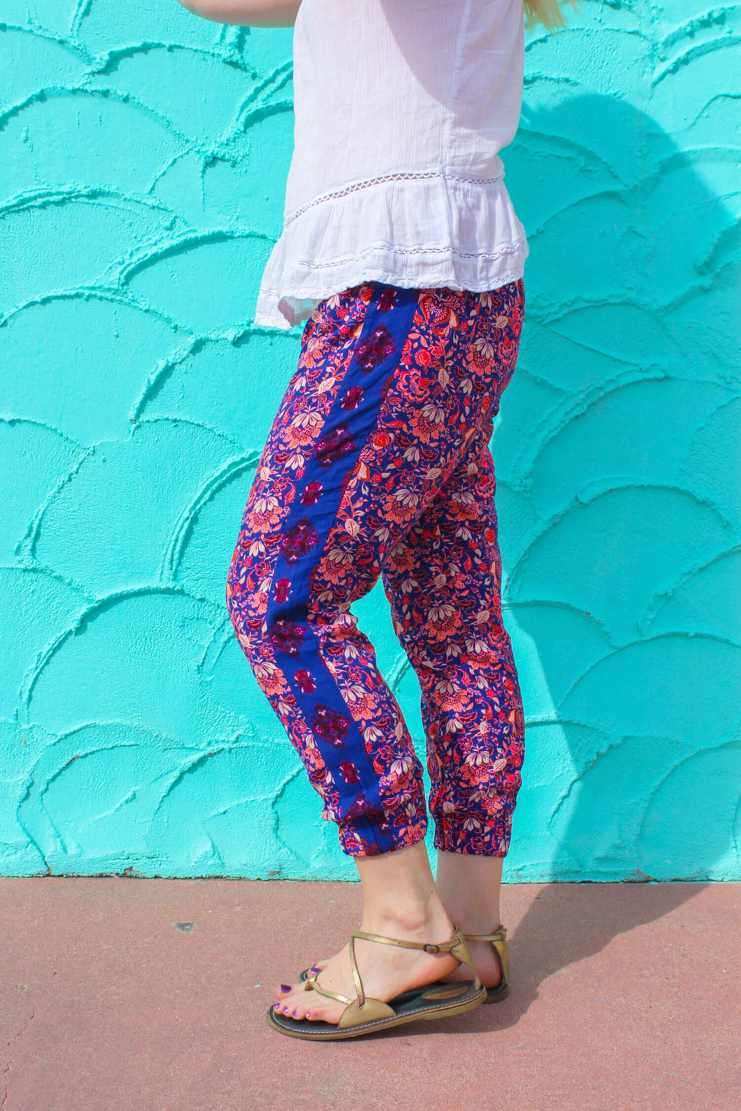 My comfortable beach outfit for our day trip to Capitola.