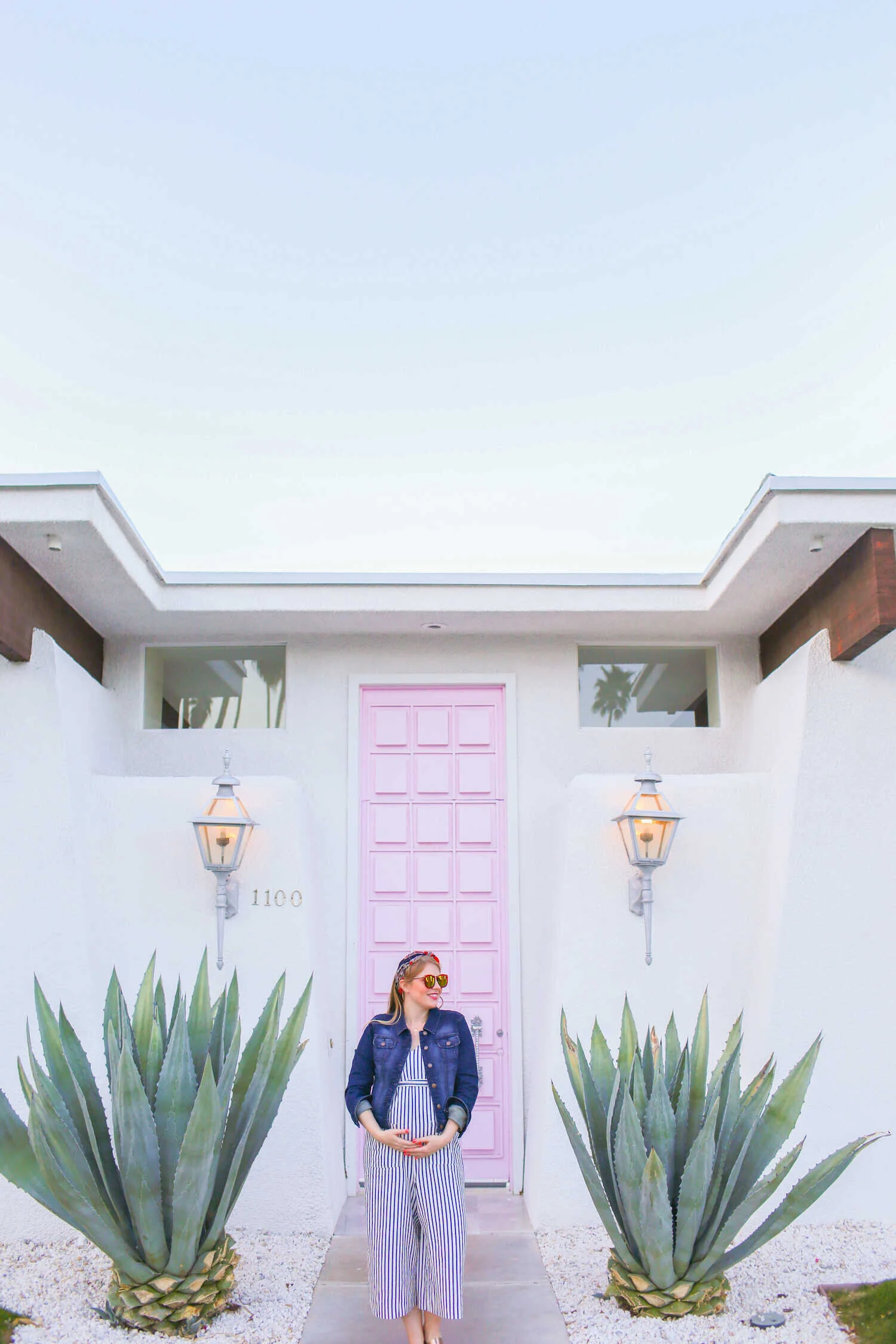 Pink door from the Mid-Century Modern Colorful Door Tour in Palm Springs.