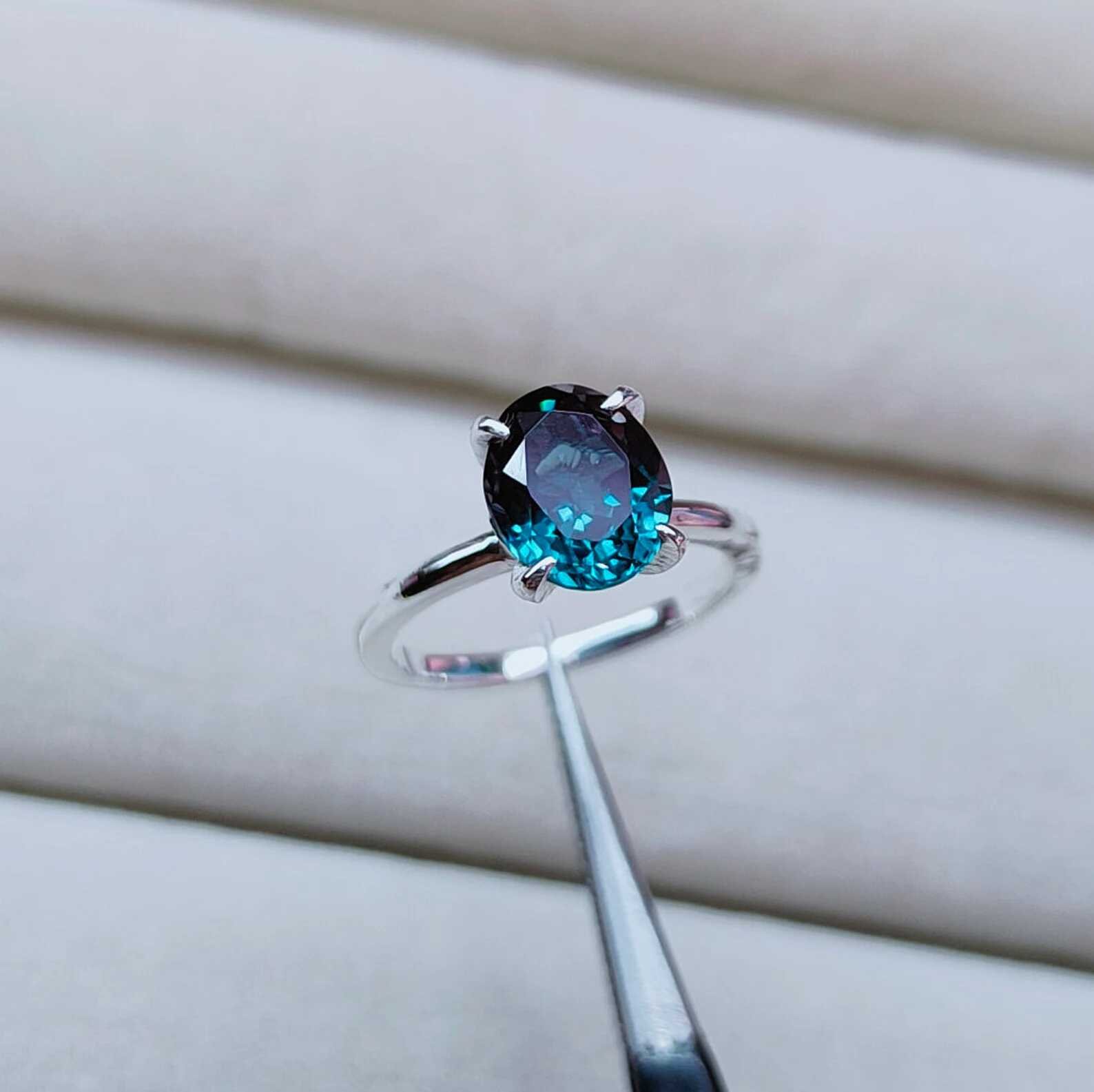 Ocean Teal Sapphire Ring