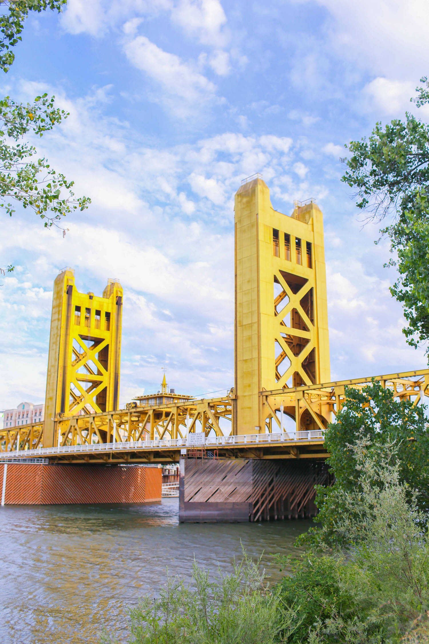 Visitor’s Guide to Old Sacramento - The golden Tower Bridge over the Sacramento River.