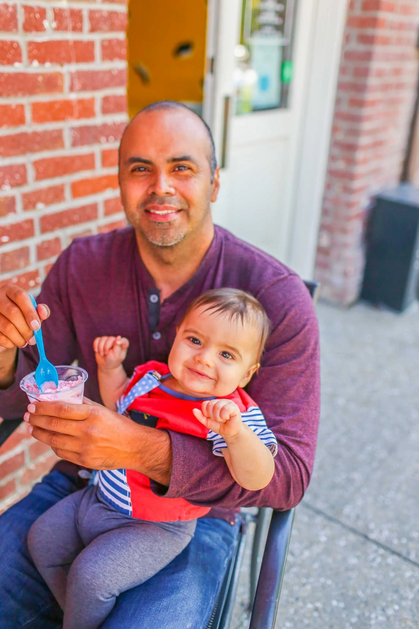 Family Travel Guide to Folsom California - Pit stop for ice cream from Sweet Dozen Ice Cream Cones on Sutter Street.