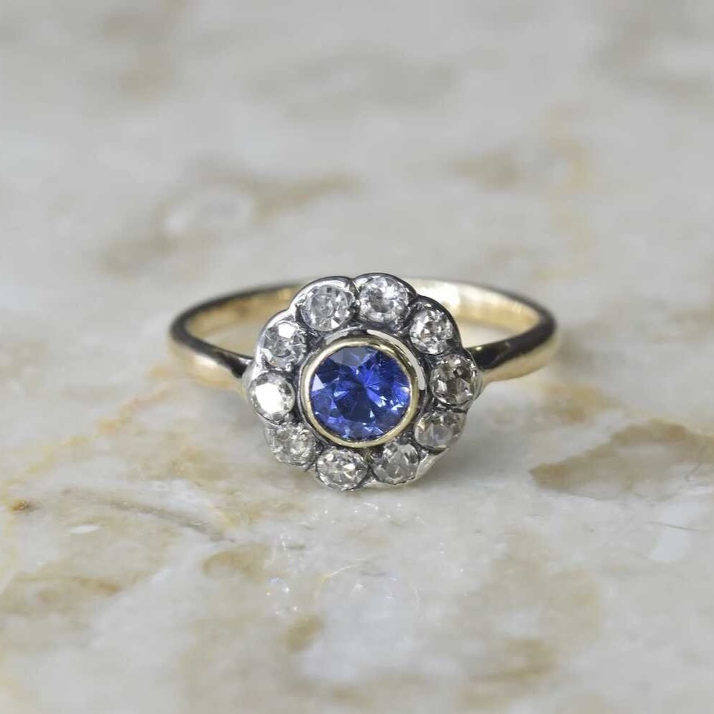 Guide to Buying Boho-Inspired & Unique Engagement Rings