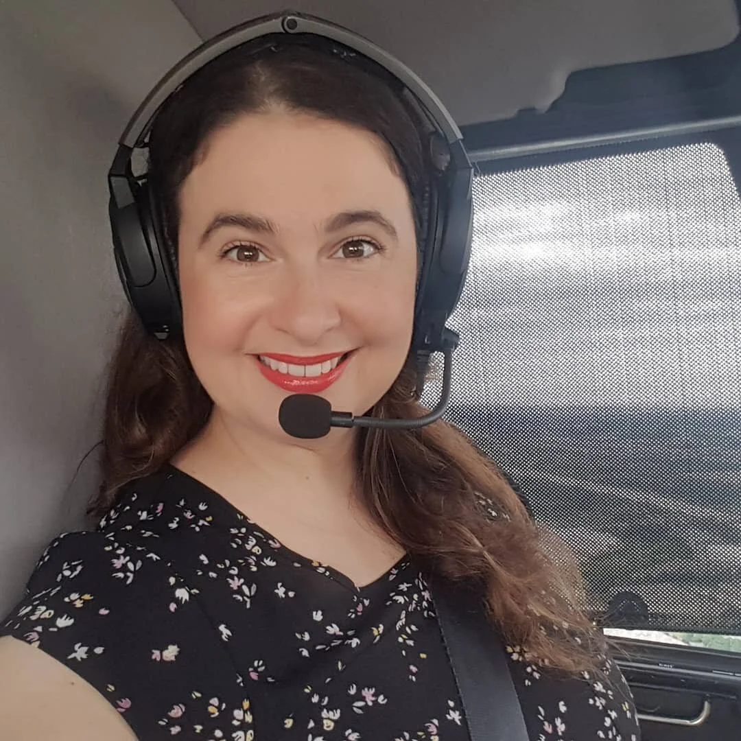 Airborne Chopper Traffic Reporter 🚁 Taking Off & On My Way 📺🚦🚗
.
.
.
.
#airborne #chopper #traffic #reporter #tv #weekend #news