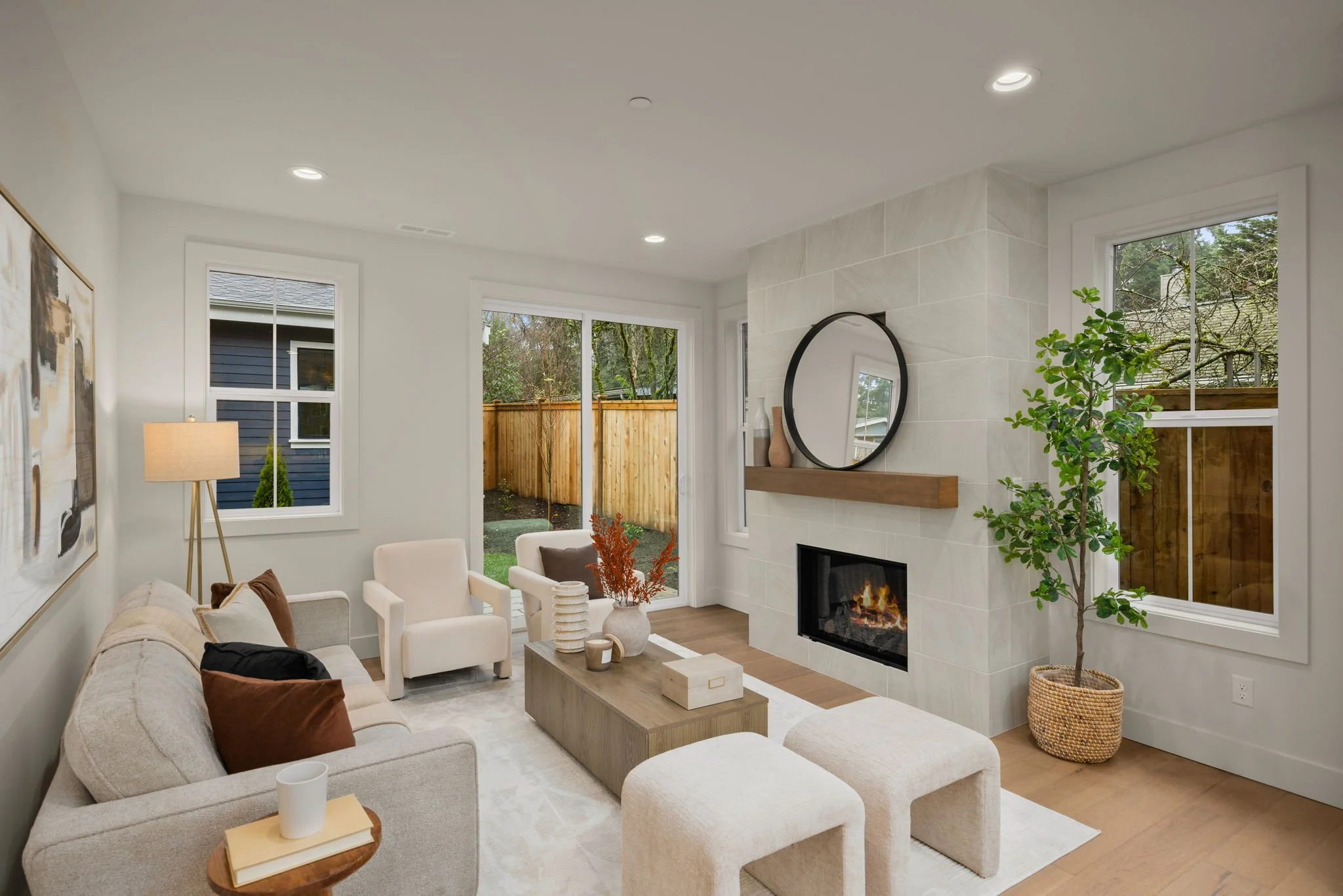 10-web-or-mls-10606-ne-54th-ln-cottage-1.jpg