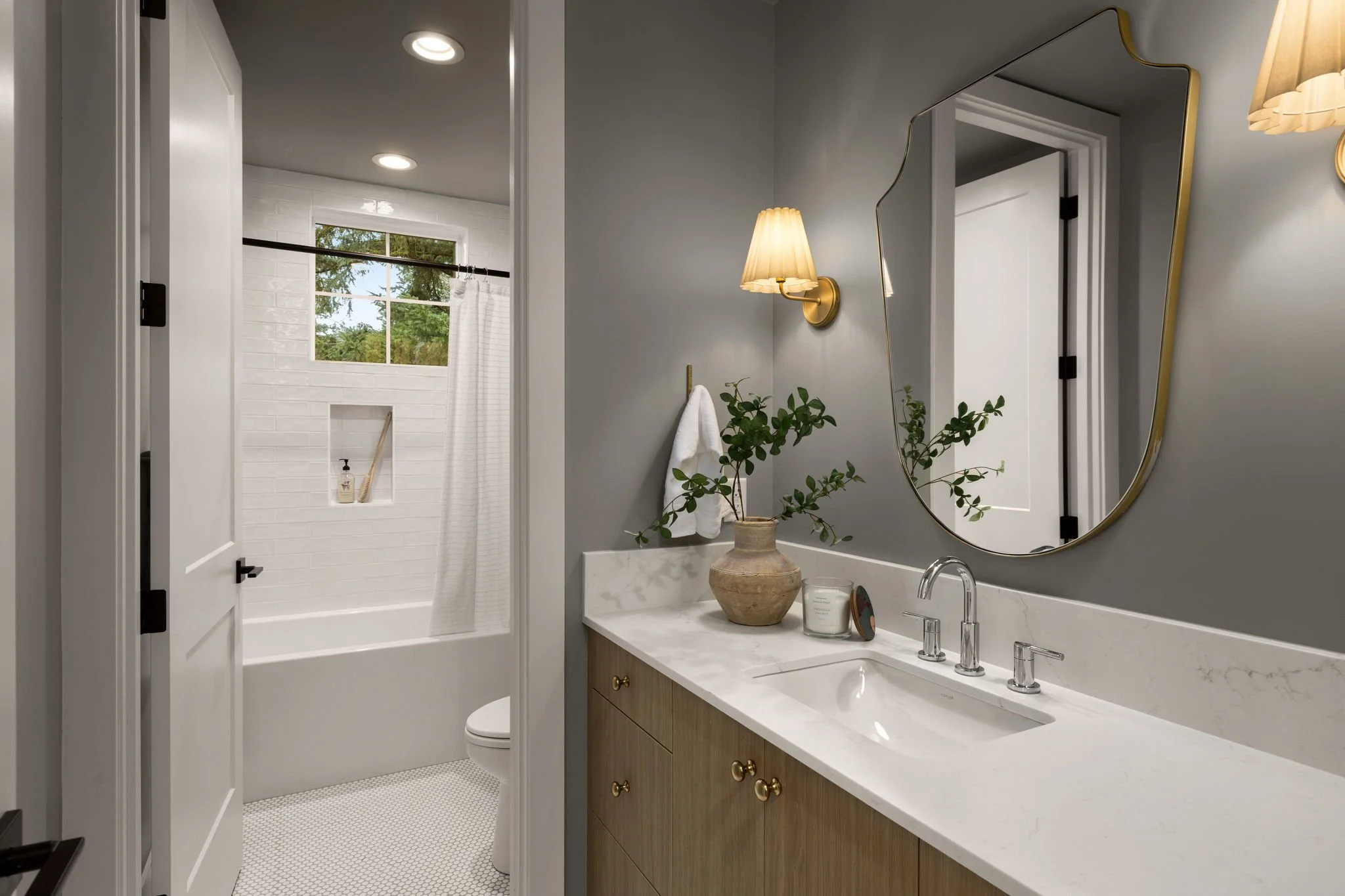 35-web-or-mls-10618-ne-54th-lane.jpg