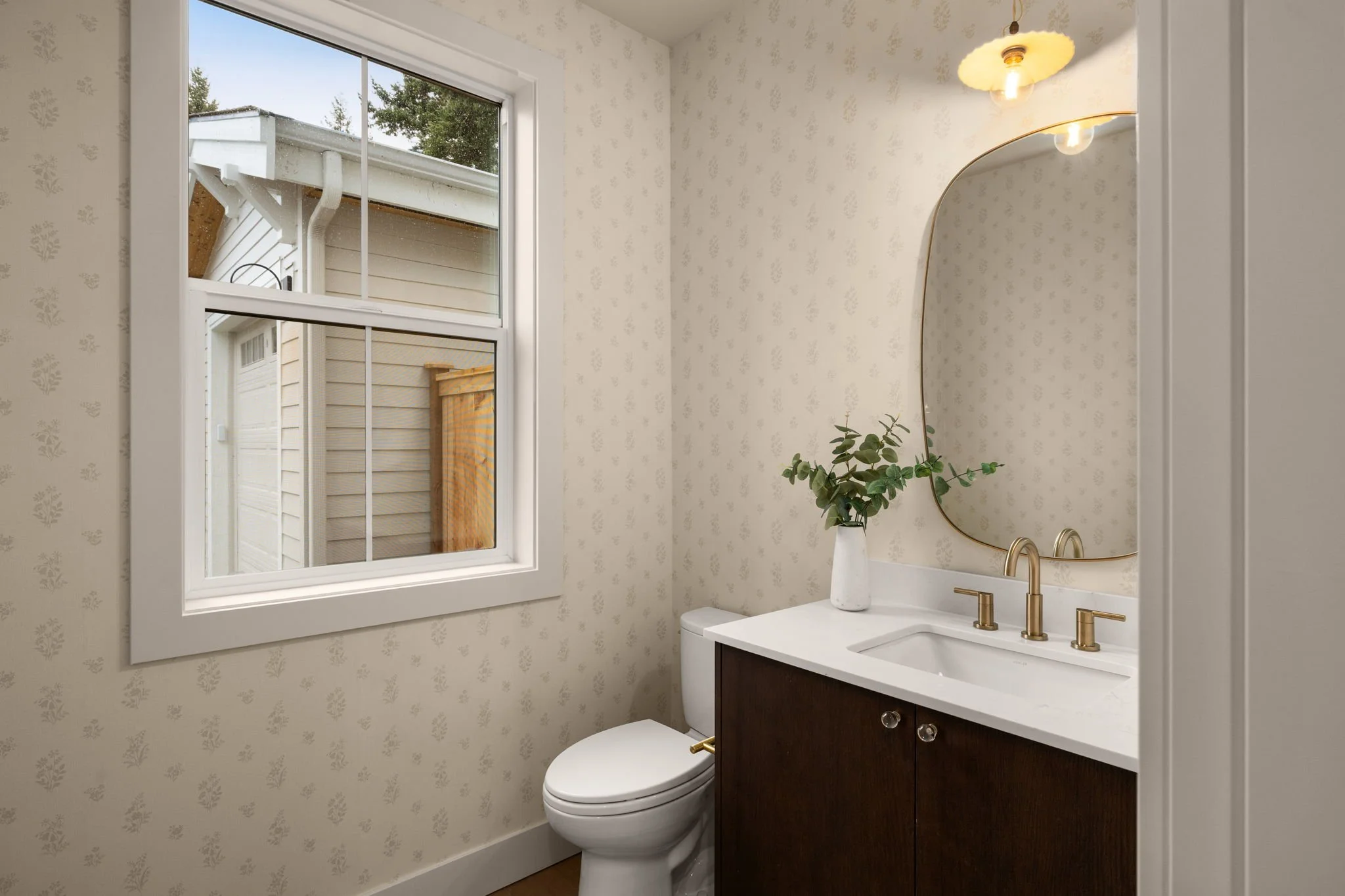 25-web-or-mls-10618-ne-54th-lane.jpg