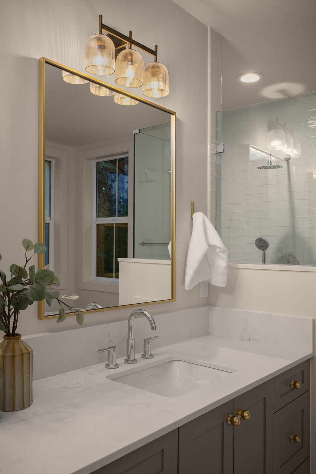 23-web-or-mls-10612-ne-54th-ln.jpg
