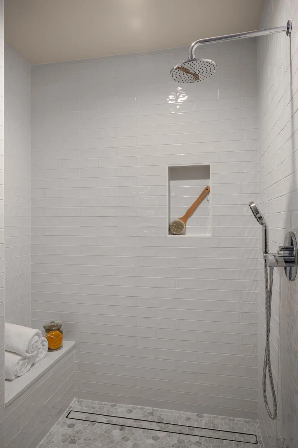 22-web-or-mls-10612-ne-54th-ln.jpg