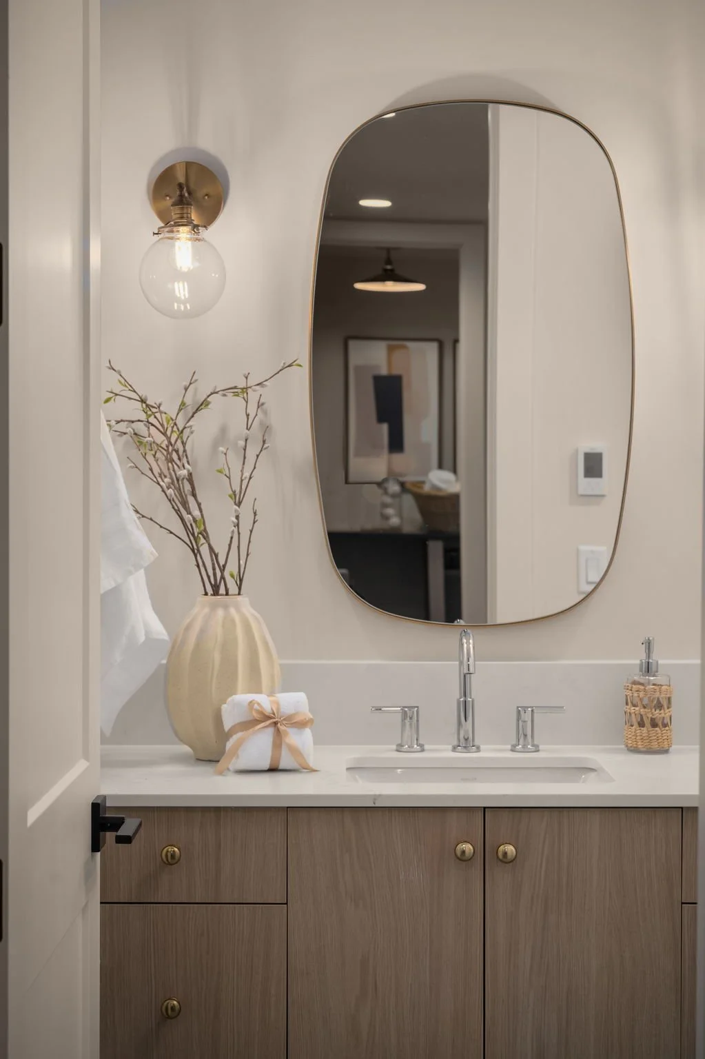20-web-or-mls-10612-ne-54th-ln.jpg
