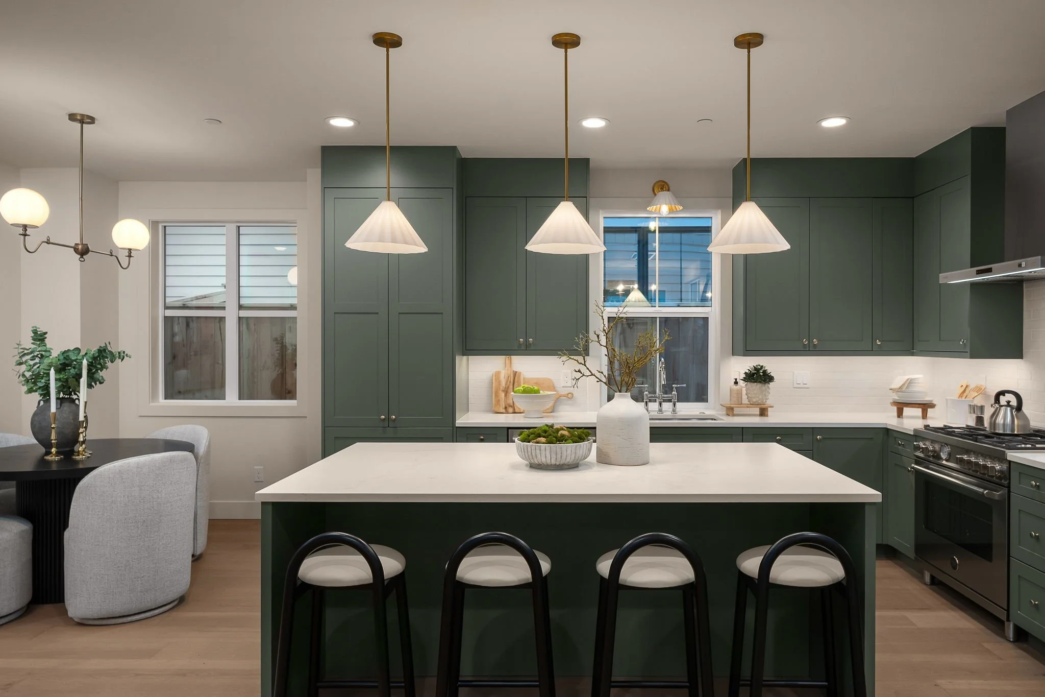 8-web-or-mls-10612-ne-54th-ln.jpg