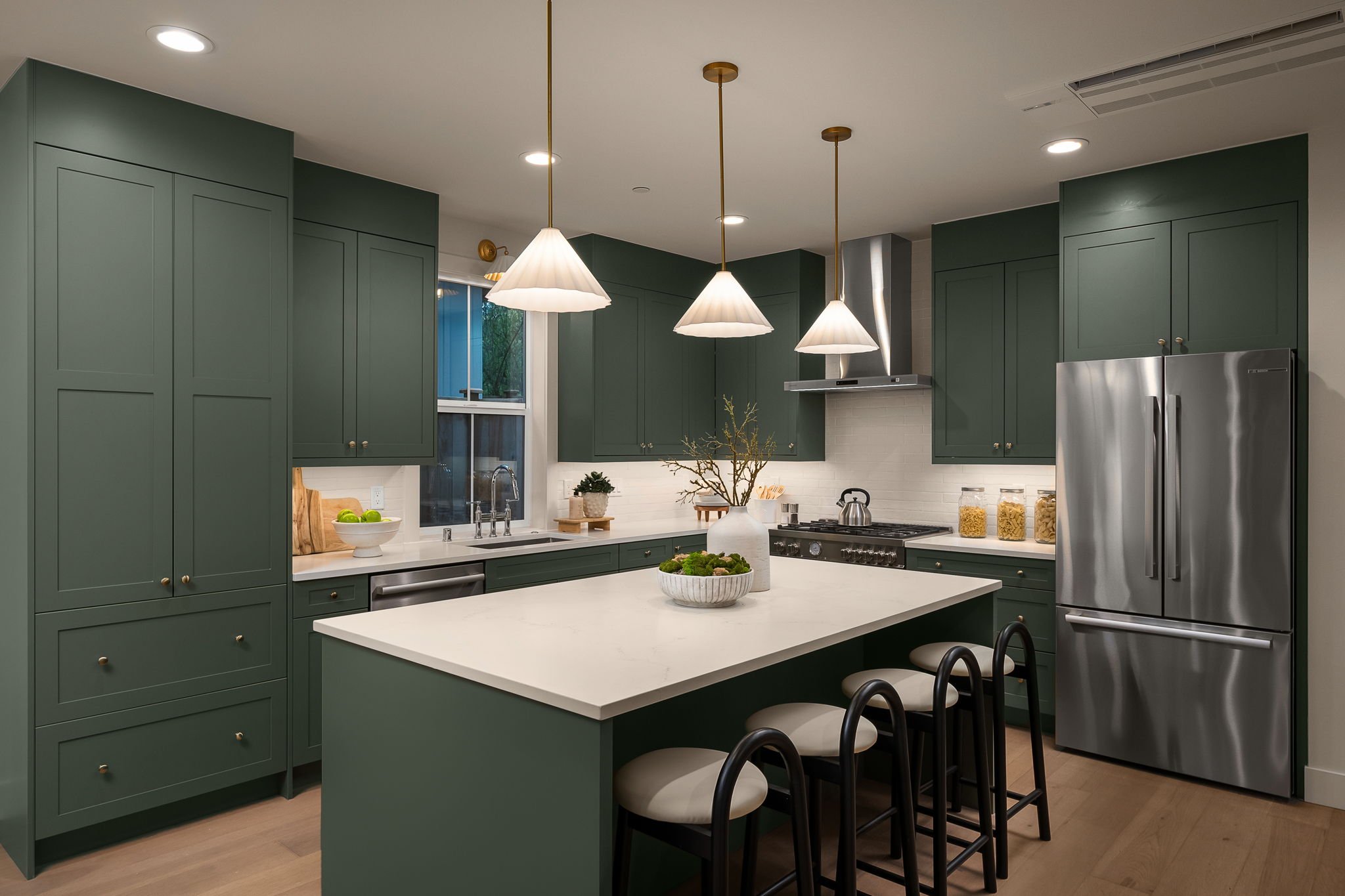 7-web-or-mls-10612-ne-54th-ln.jpg