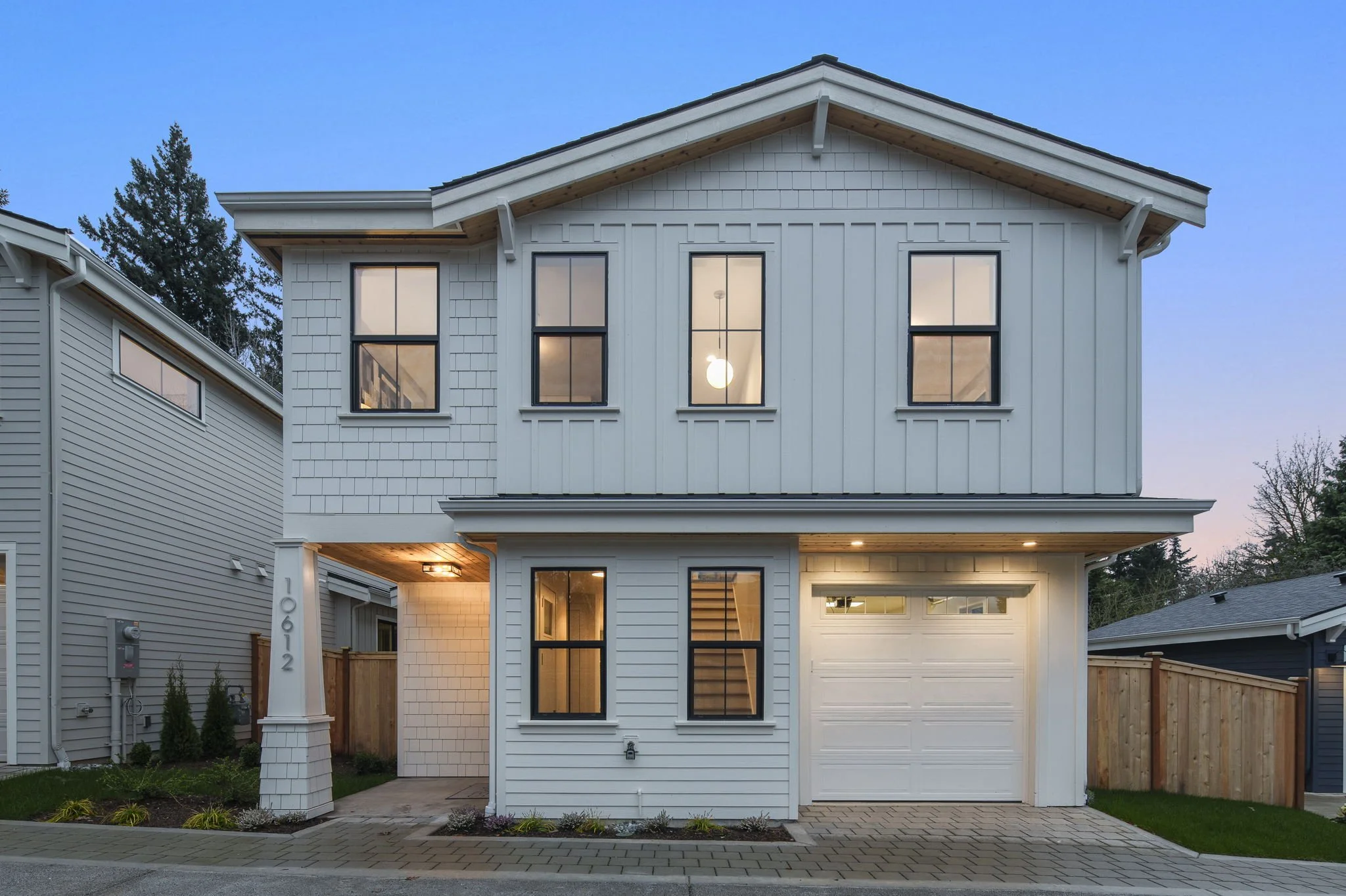 1-web-or-mls-10612-ne-54th-ln.jpg