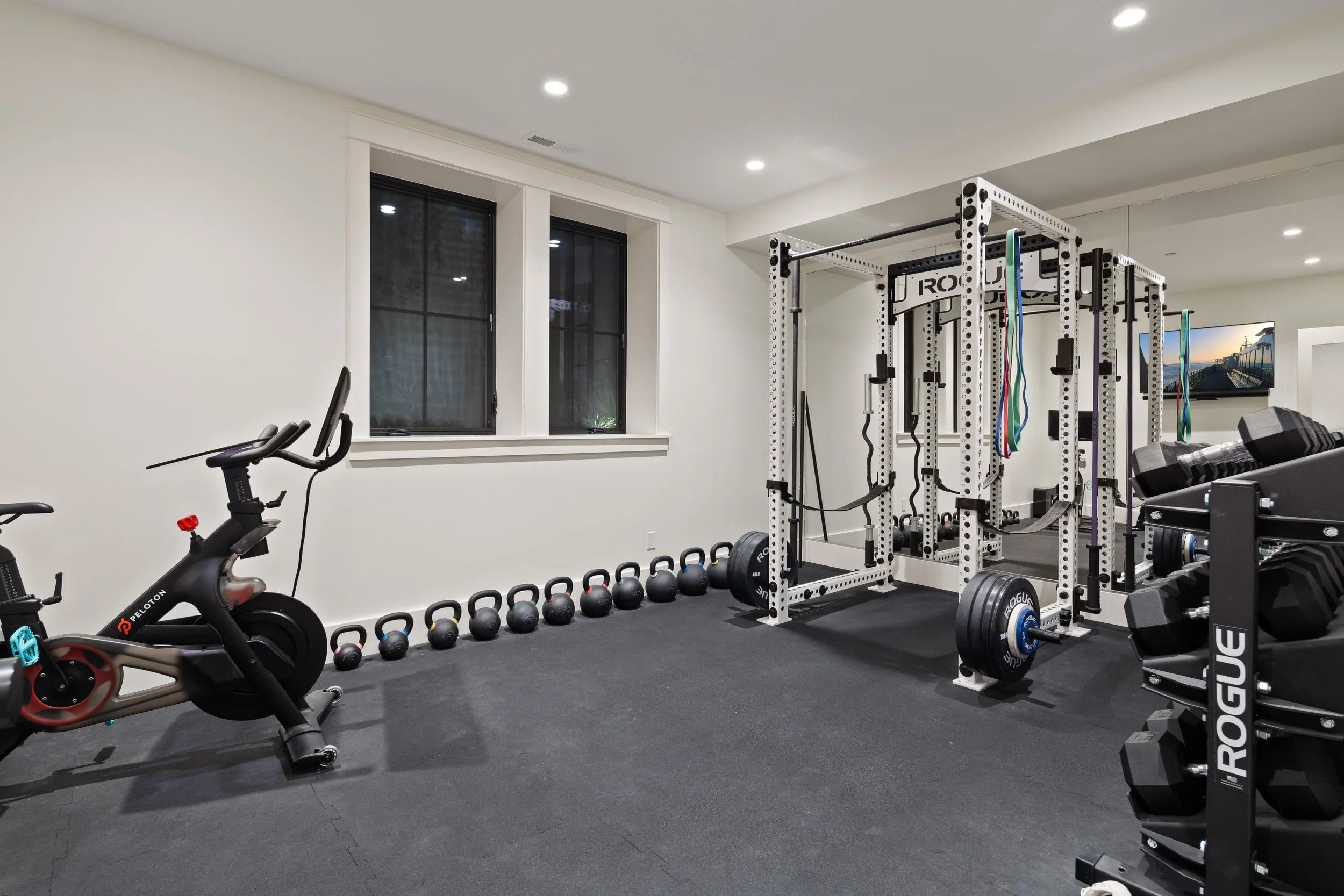 * Gym 7E9A4691.jpg