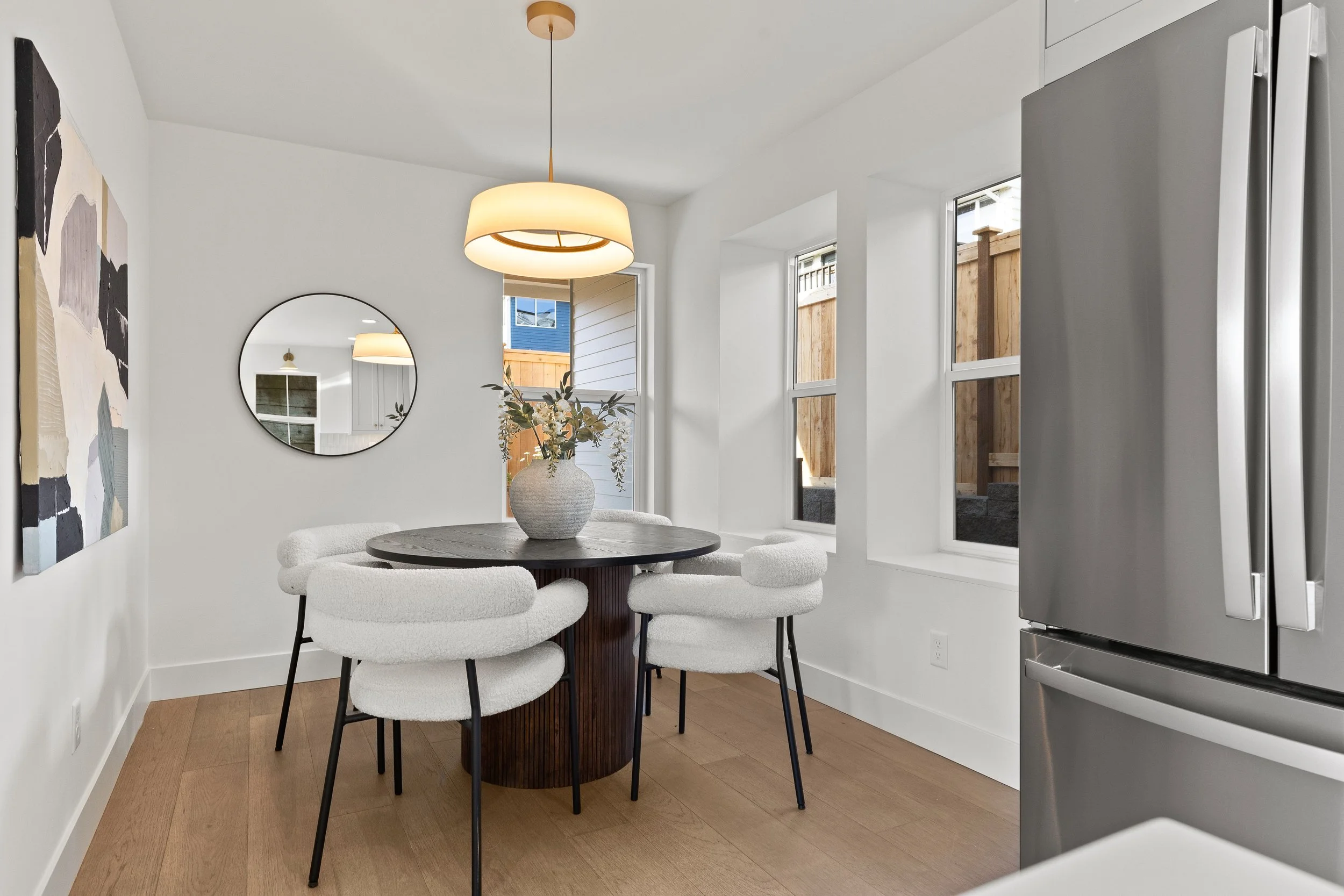 Queen Anne Overlook - Dining Room 1.jpg