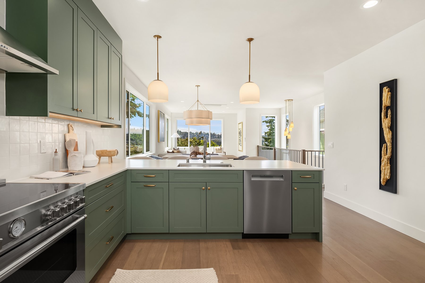 Queen Anne Vista SFR - Kitchen 2.jpg