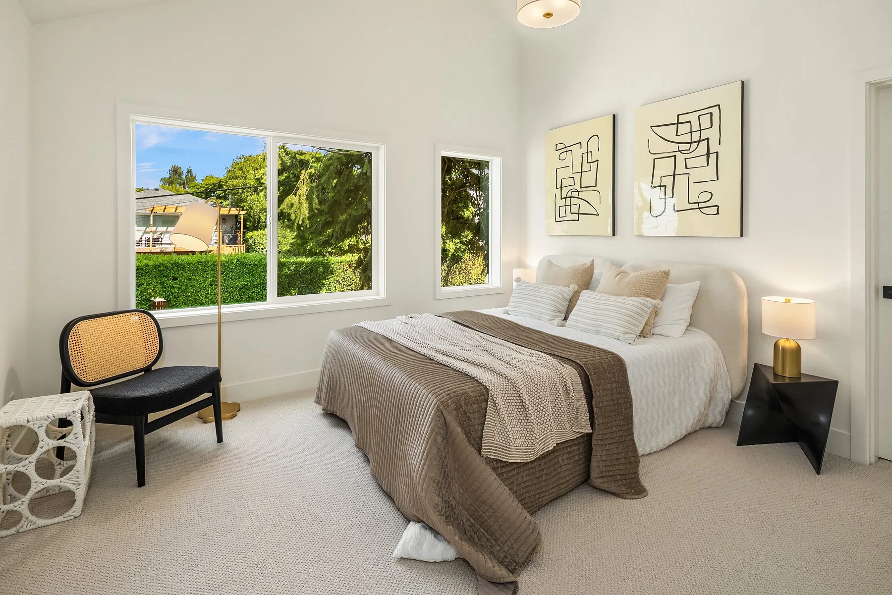 Queen Anne Vista SFR - Secondary Bedroom 2 1.jpg