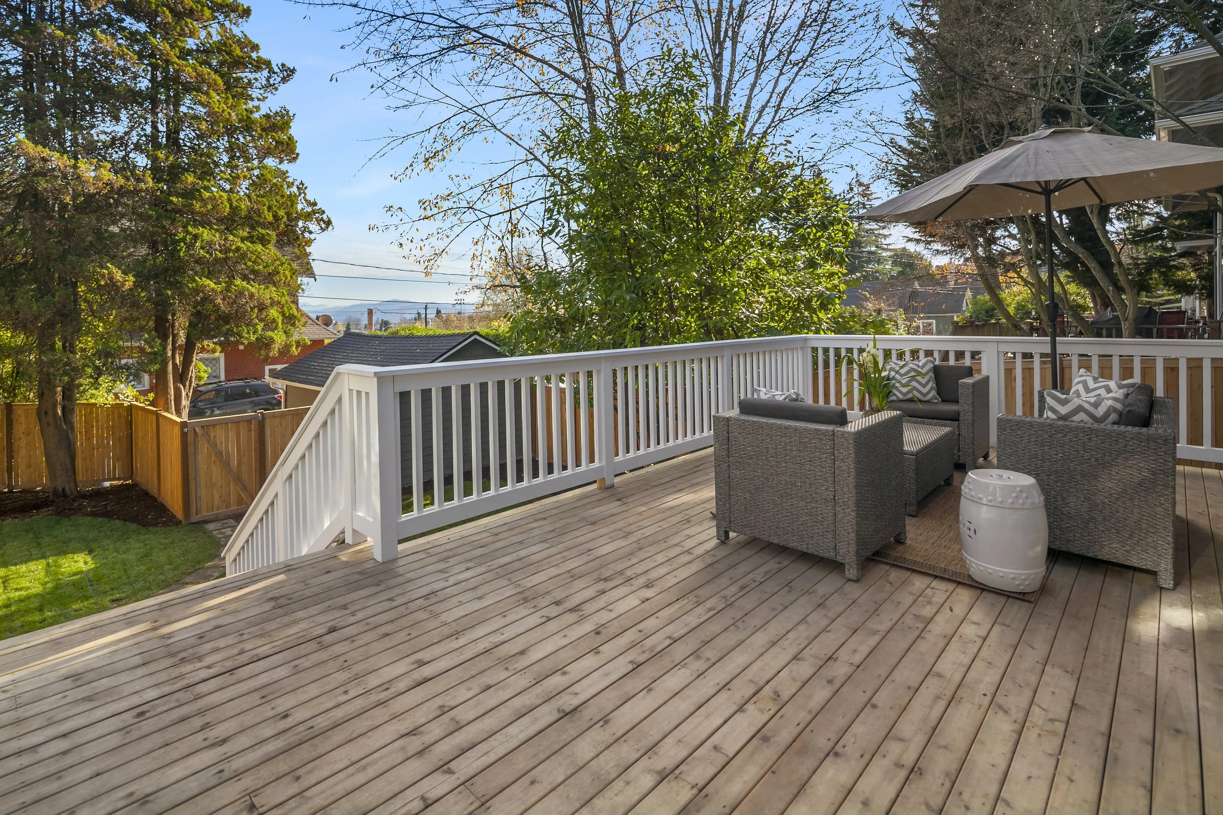 Expanded Rear Deck for Outdoor Entertaining
