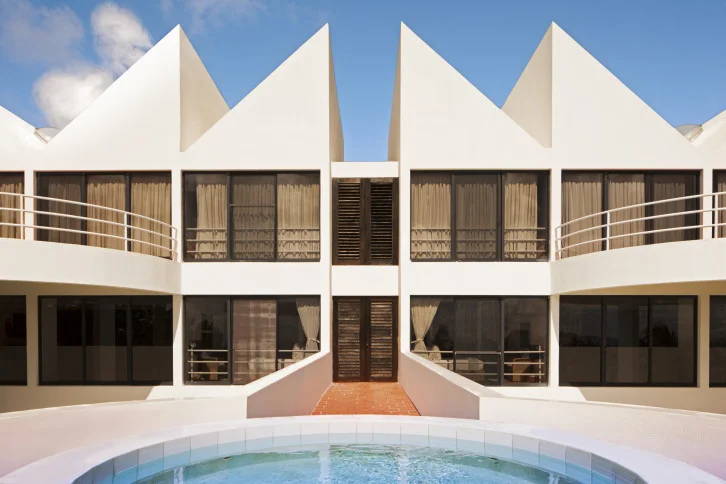 ALTAMER SHOAL BAY, ANGUILLA