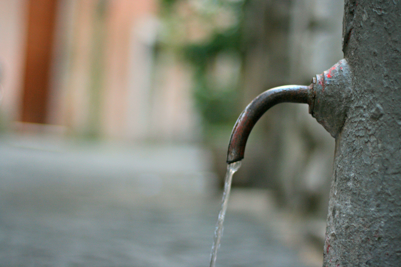 You can find these water fountains all over the city. People drink straight from them or fill up their water bottles. Even though Rick Steves said the water was okay to drink, I wasn't brave enough.