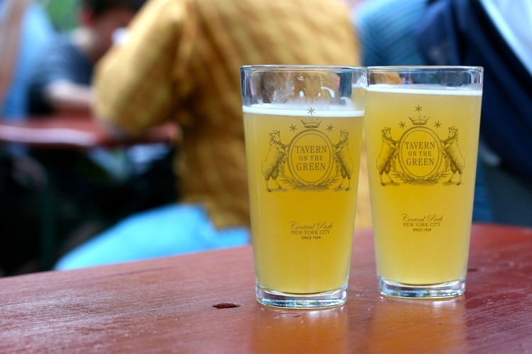 Went to the iconic Tavern on the Green, which only made me reminisce about the last time I had been there, a drillion years ago with my dad and my aunt and a parade of cows and that famous artist guy. <-- That statement. See what I mean? NYC is nutso. In the very best kind of way!