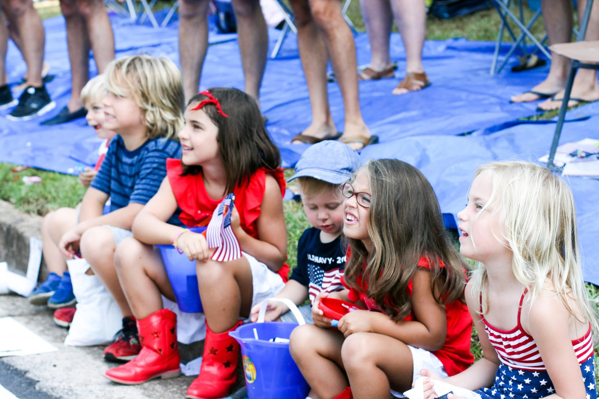 Everett and a handful of his cousins :)