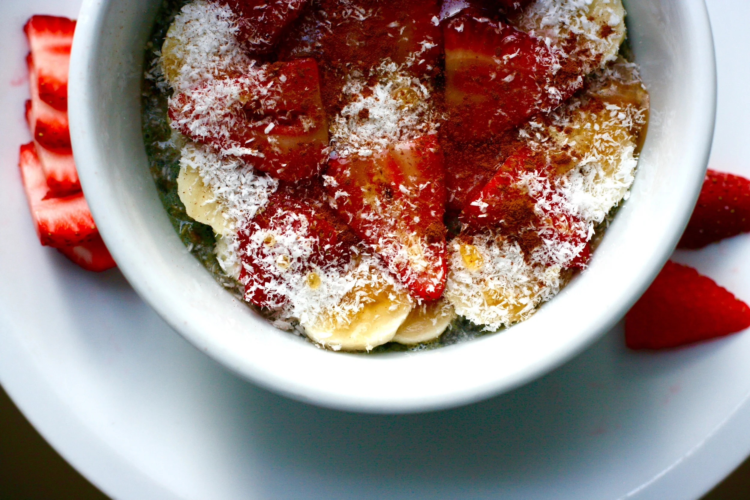 Acai Berry Breakfast Bowl